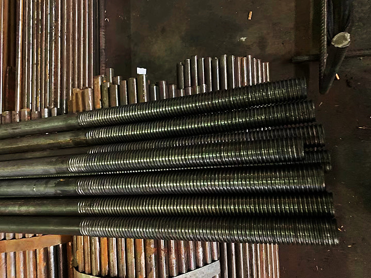 掛籃吊桿.jpg 掛籃吊桿.jpg